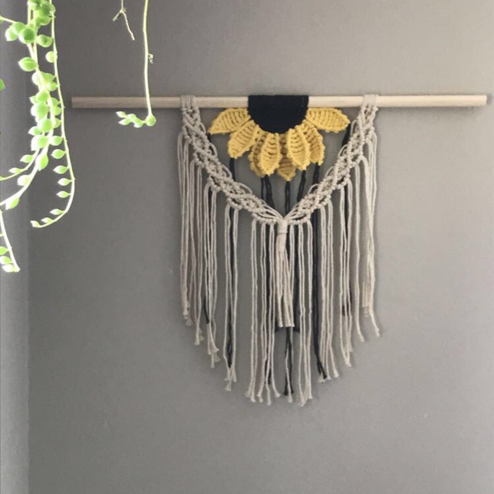 Macrame Sunflower (Large)